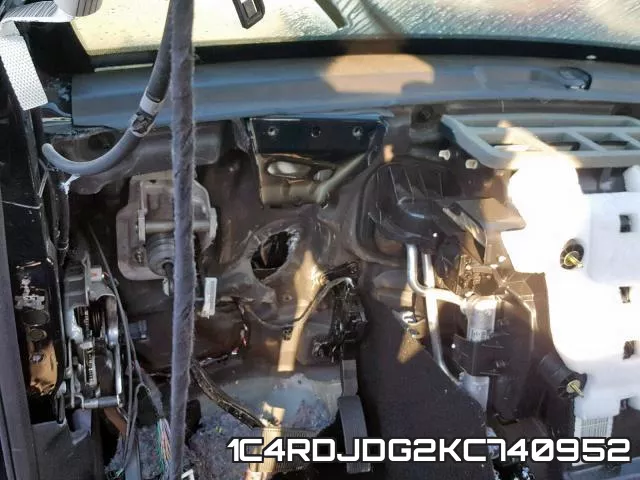 1C4RDJDG2KC740952_8.webp