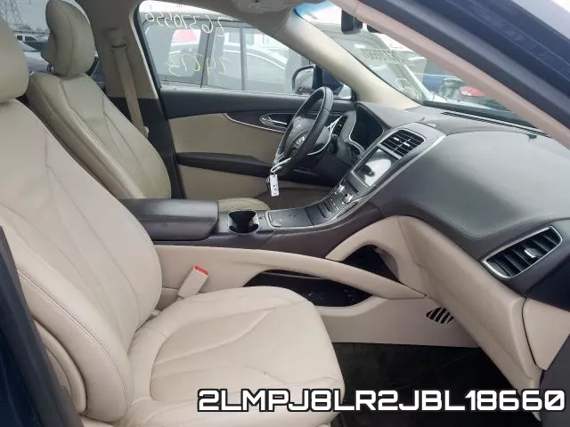 2LMPJ8LR2JBL18660_5.webp