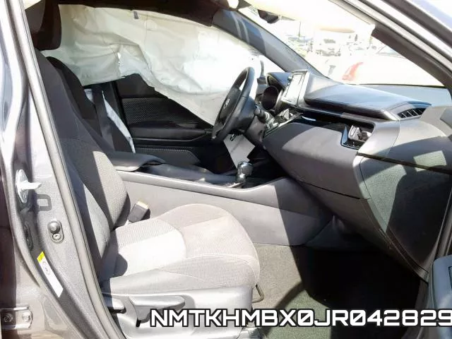 NMTKHMBX0JR042829_5.webp