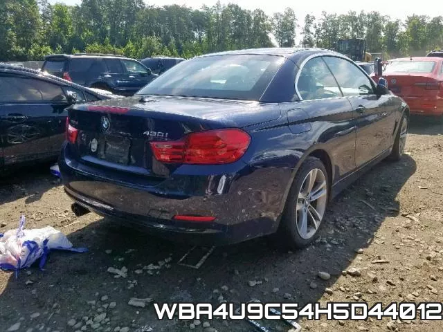 WBA4U9C54H5D44012_4.webp