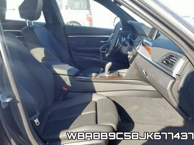 WBA8B9C58JK677437
