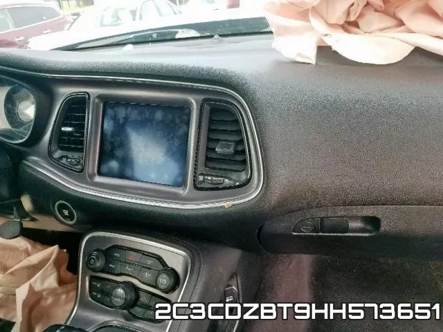 2C3CDZBT9HH573651_9.webp