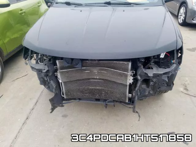 3C4PDCAB1HT517858_9.webp