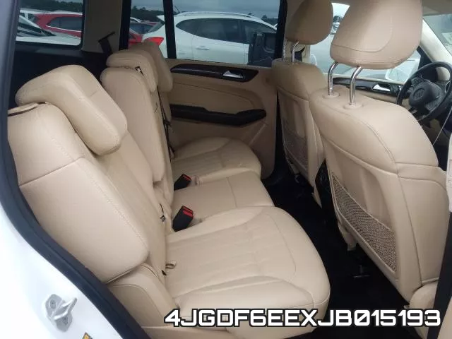4JGDF6EEXJB015193_6.webp