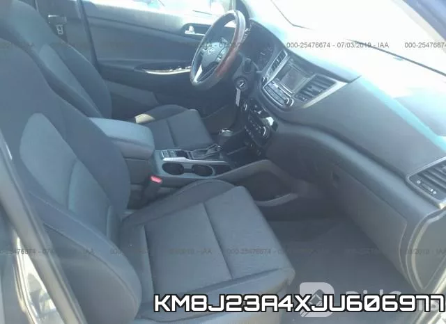 KM8J23A4XJU606977_5.webp