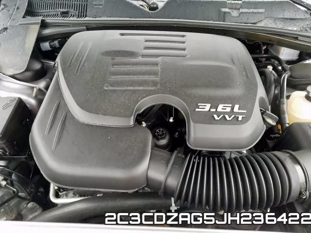 2C3CDZAG5JH236422_7.webp