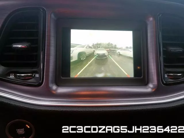 2C3CDZAG5JH236422_9.webp