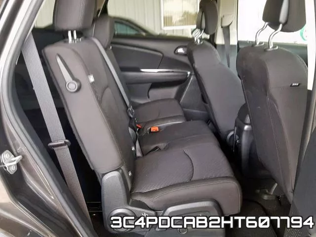 3C4PDCAB2HT607794_6.webp