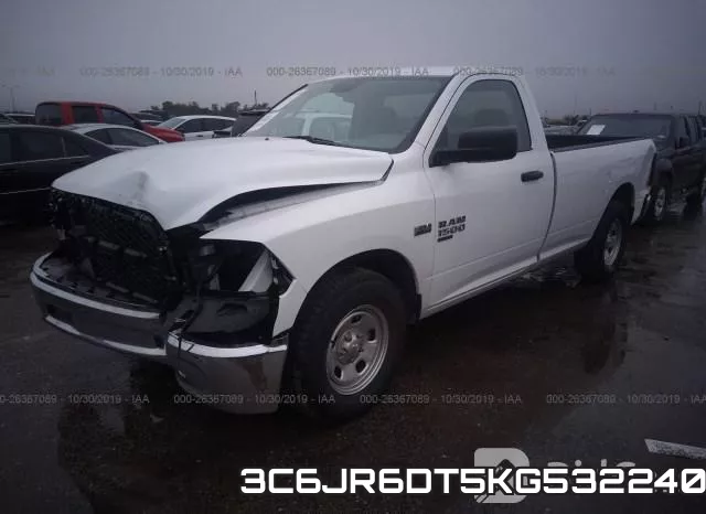 3C6JR6DT5KG532240_2.webp