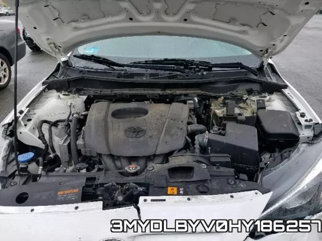 3MYDLBYV0HY186257_7.webp