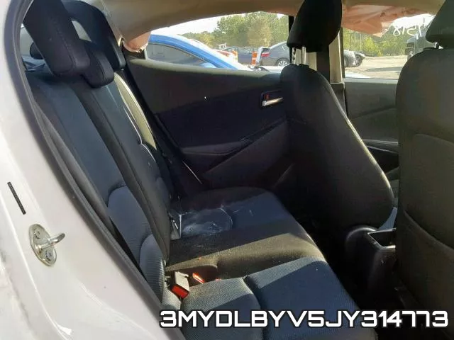 3MYDLBYV5JY314773_6.webp