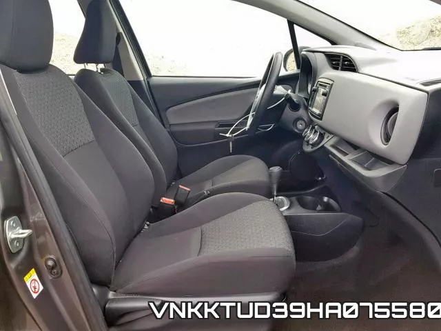 VNKKTUD39HA075580_5.webp