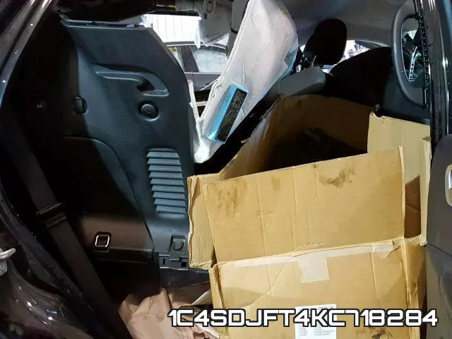 1C4SDJFT4KC718284_6.webp