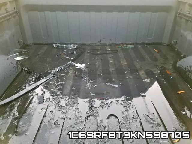 1C6SRFBT3KN598705_6.webp
