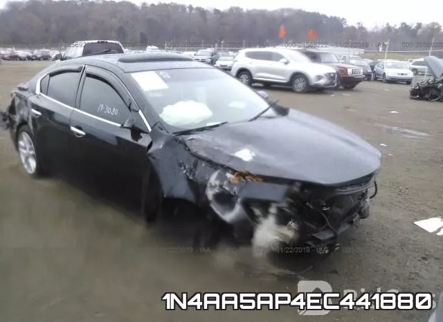 1N4AA5AP4EC441880