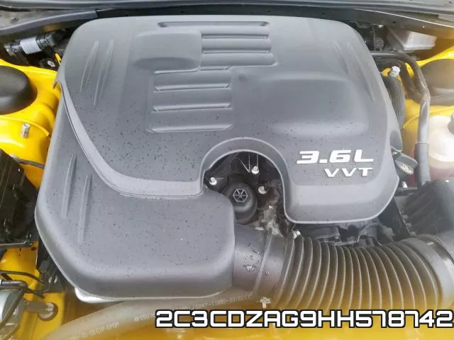 2C3CDZAG9HH578742_7.webp