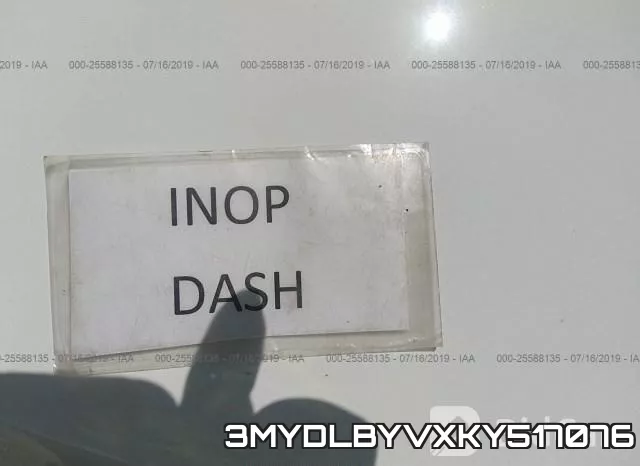 3MYDLBYVXKY517076_7.webp