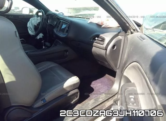 2C3CDZAG3JH110706_5.webp