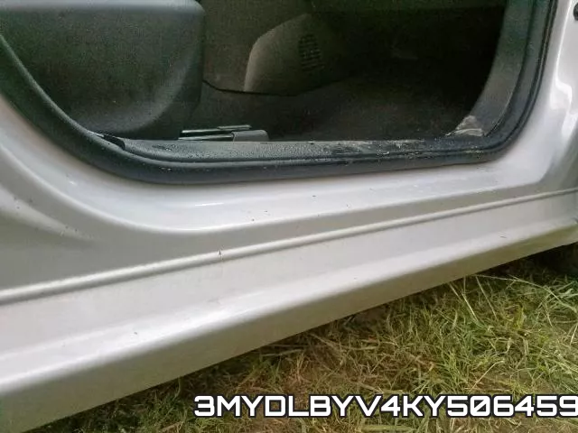 3MYDLBYV4KY506459_9.webp