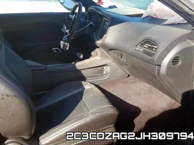 2C3CDZAG2JH309794_5.webp