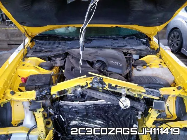 2C3CDZAG5JH111419_7.webp