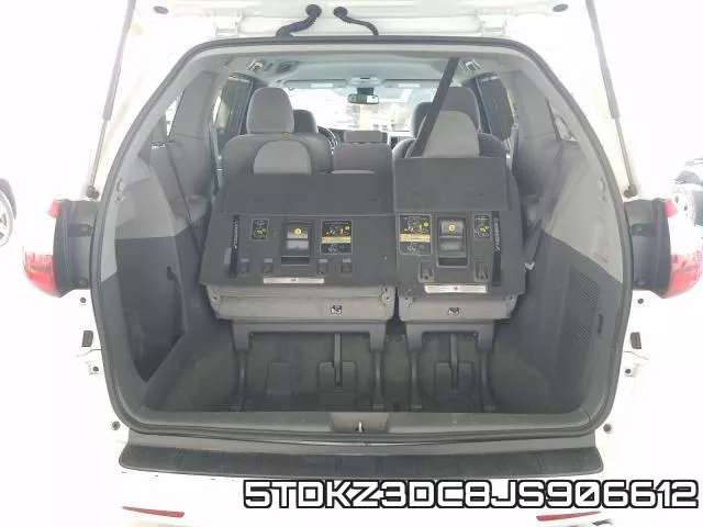 5TDKZ3DC8JS906612_9.webp