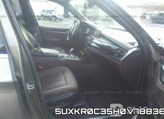 5UXKR0C35H0V78836_5.webp