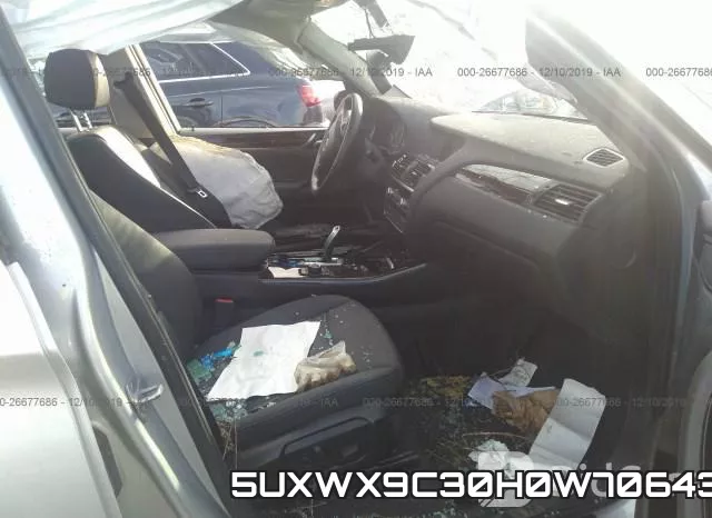 5UXWX9C30H0W70643_5.webp