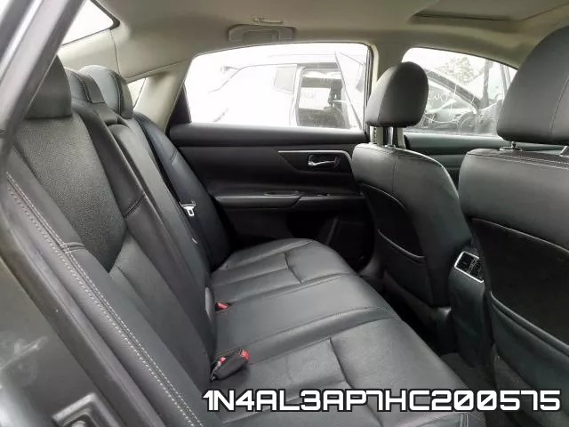 1N4AL3AP7HC200575_6.webp