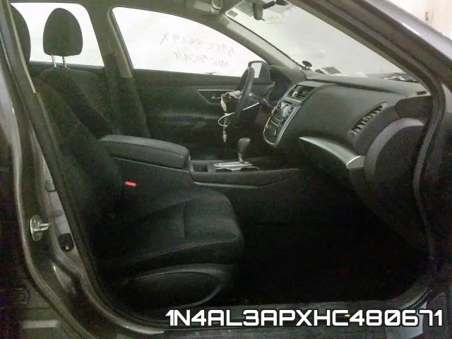 1N4AL3APXHC480671_5.webp