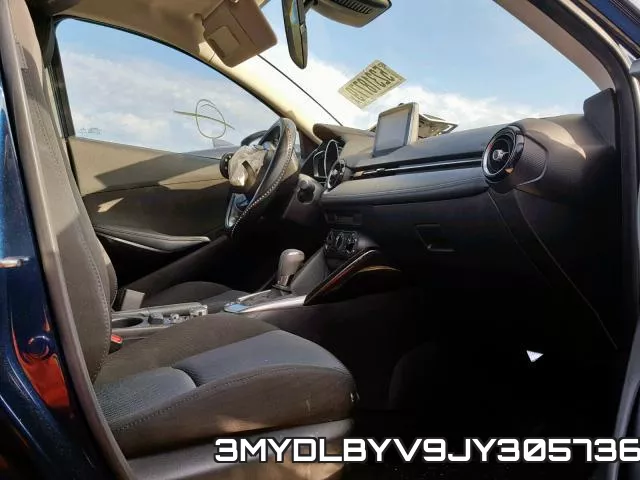 3MYDLBYV9JY305736_5.webp