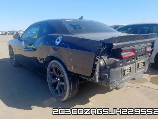 2C3CDZAG5JH229552_3.webp