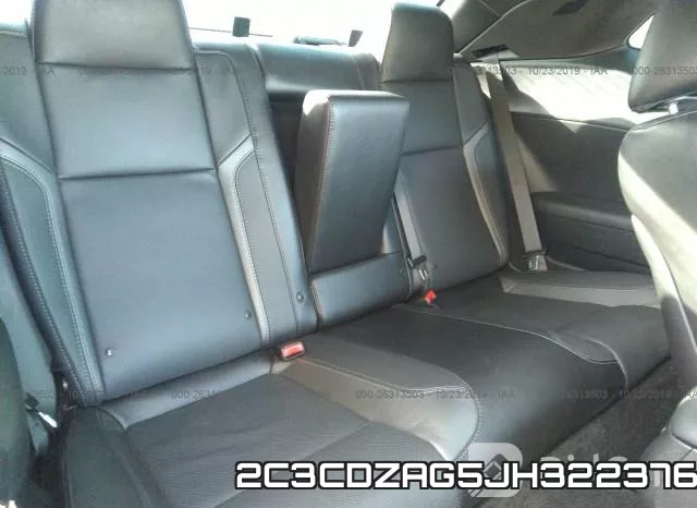 2C3CDZAG5JH322376_8.webp