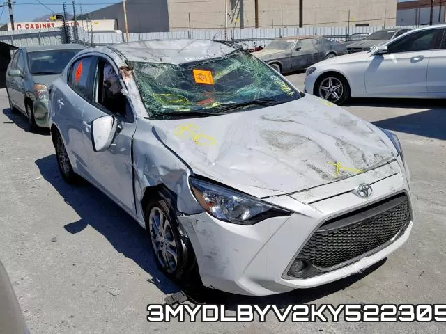 3MYDLBYV2KY522305_1.webp