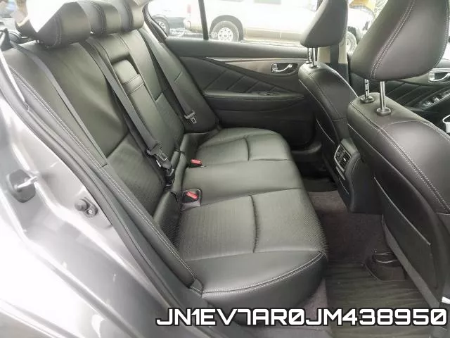 JN1EV7AR0JM438950_6.webp