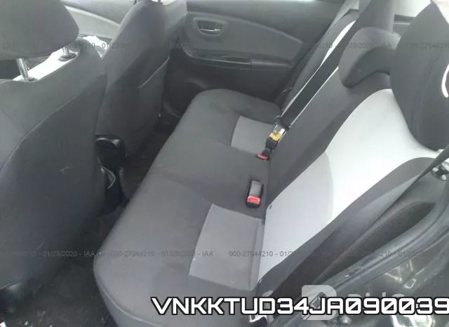 VNKKTUD34JA090039_8.webp
