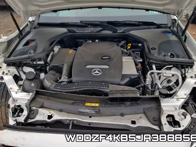 WDDZF4KB5JA388856_7.webp