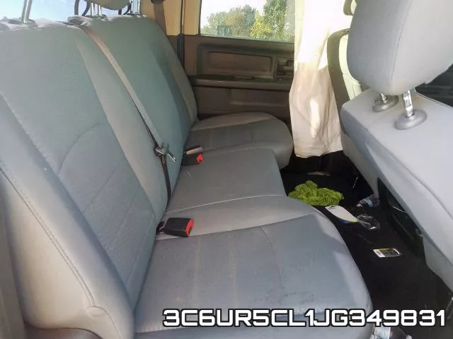 3C6UR5CL1JG349831_6.webp