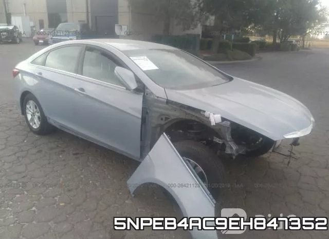 5NPEB4AC9EH847352
