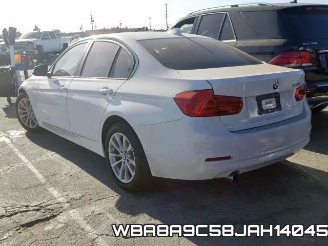 WBA8A9C58JAH14045_3.webp