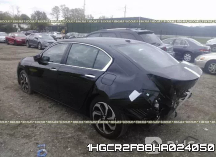 1HGCR2F88HA024050_3.webp