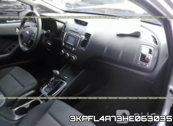 3KPFL4A73HE063035_5.webp