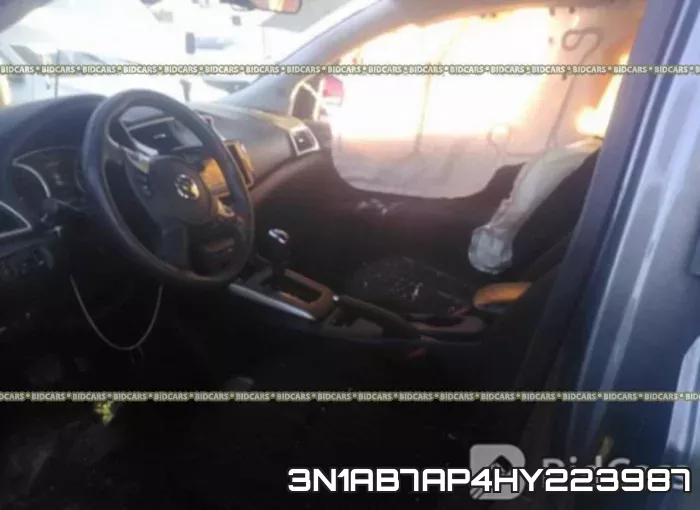 3N1AB7AP4HY223987_5.webp