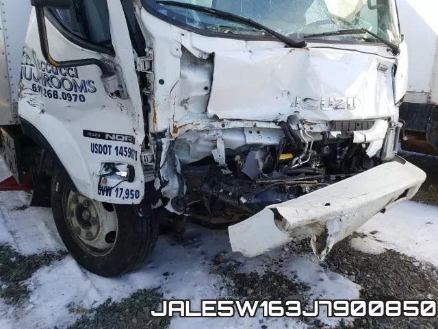 JALE5W163J7900850_9.webp