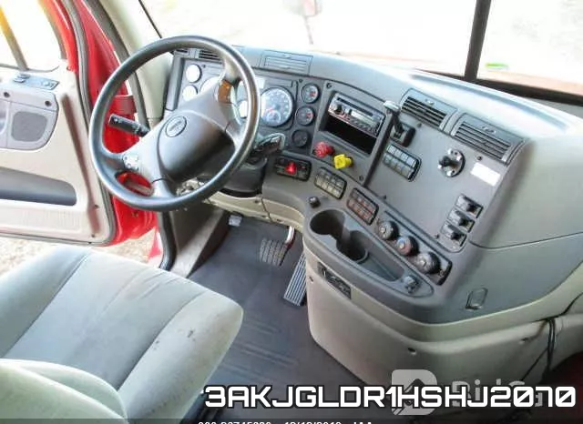 3AKJGLDR1HSHJ2070