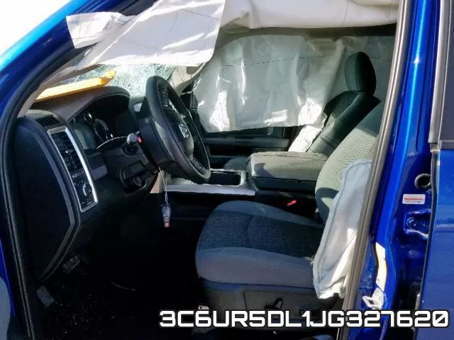 3C6UR5DL1JG327620_5.webp