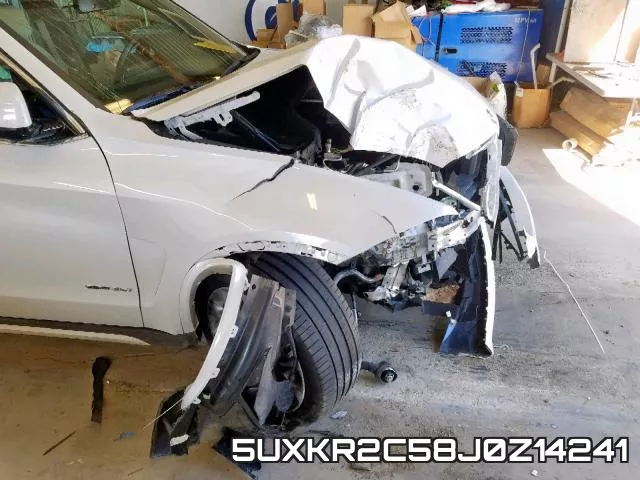 5UXKR2C58J0Z14241_9.webp