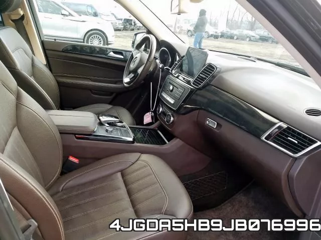 4JGDA5HB9JB076996_5.webp