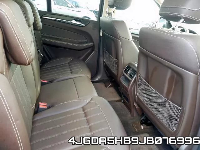 4JGDA5HB9JB076996_6.webp