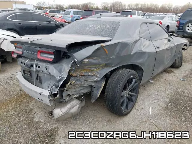 2C3CDZAG6JH118623_9.webp